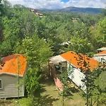 4 Pers - Terrasse - Api-1-52-1751 אתר קמפינג *